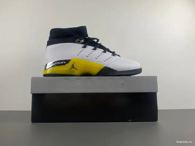 One Kick Low Jordan Air FJ0395-100 Lightning 17 0626